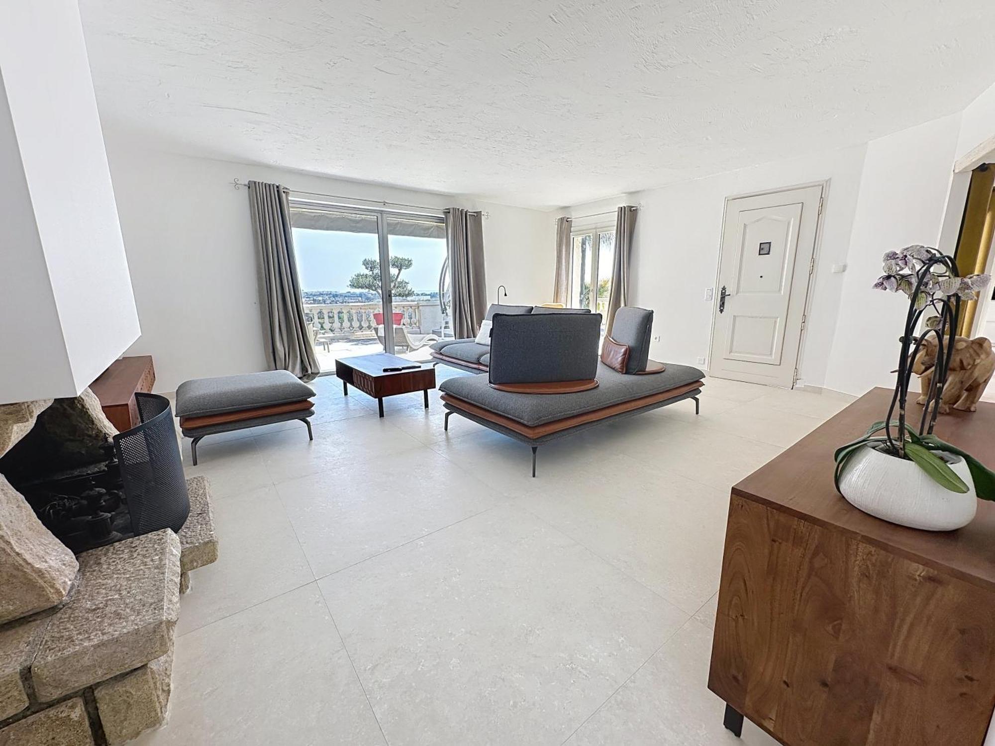 3 Bedrooms Villa Near Cannes - Pool & Jacuzzi - Sea View Mandelieu-la-Napoule Exterior photo
